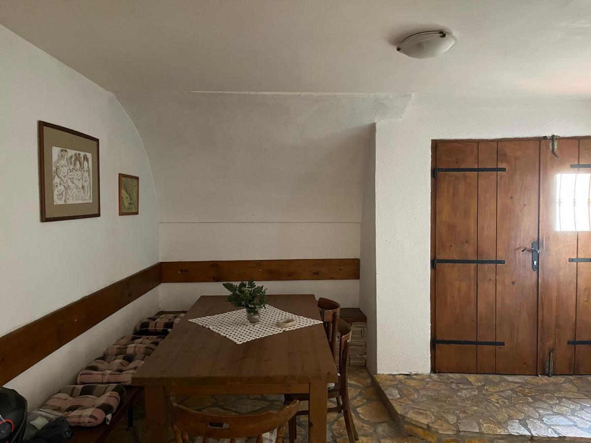 Apartments Goga Vodice Bagian luar foto